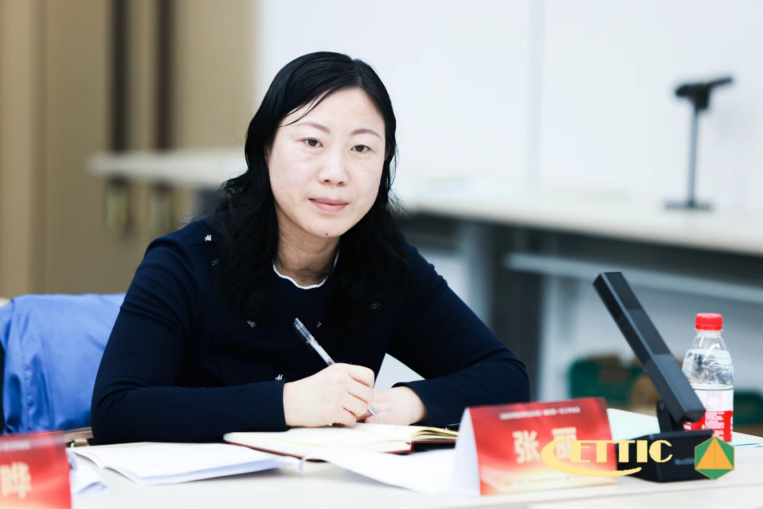 a4f0845f7c2449678315e573c484f0e2.gif a4f0845f7c2449678315e573c484f0e2.gif